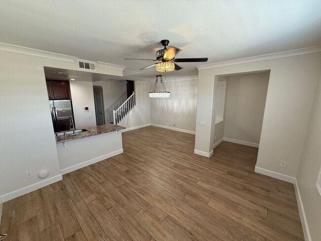 Building Photo - 3-Bedroom Townhome with Community Pool & S...