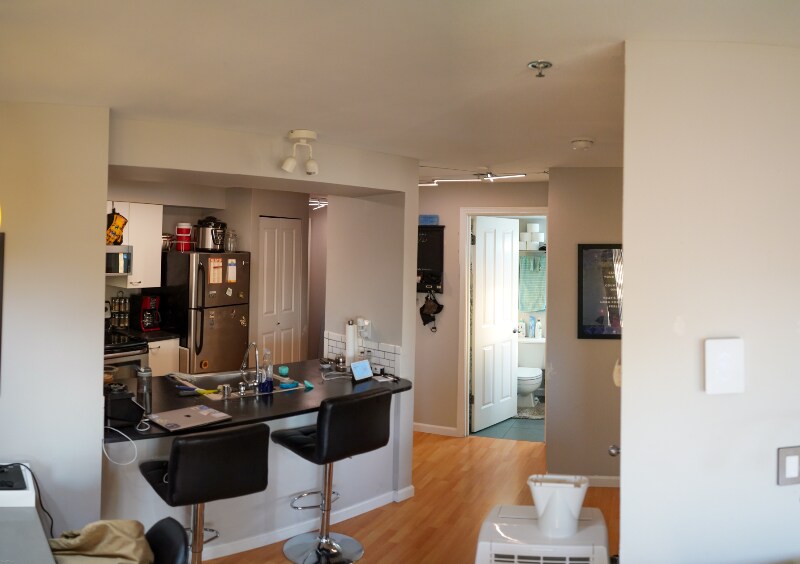 Building Photo - 530 Melrose Ave E