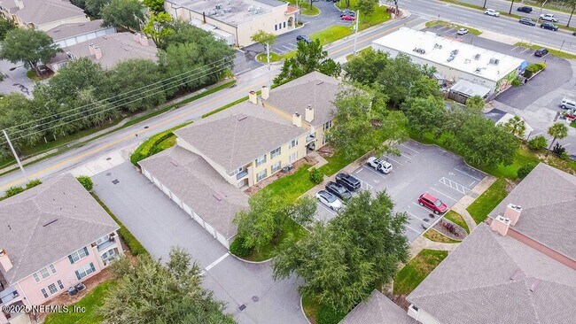 Building Photo - 168 Jardin De Mer Pl