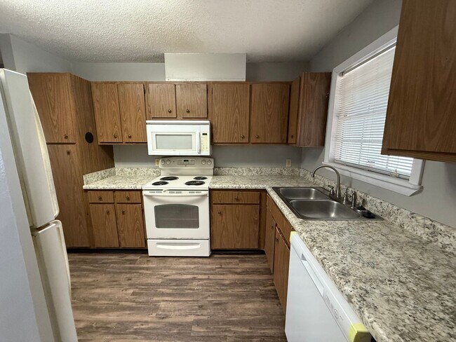 Building Photo - YK- VILLA 258