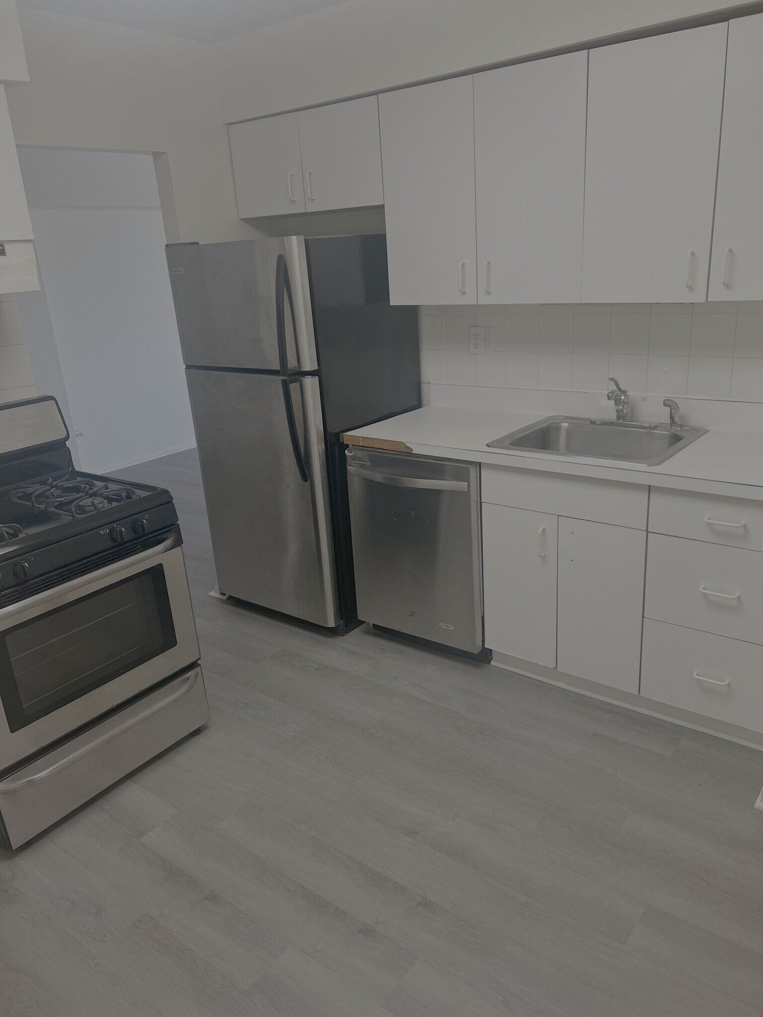 Building Photo - 9009 Golf Rd