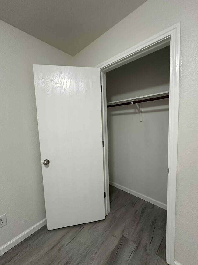 Building Photo - 3305 Etheredge Dr