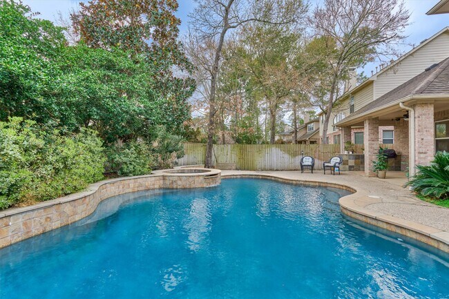 Building Photo - 18 Wyckham Cir