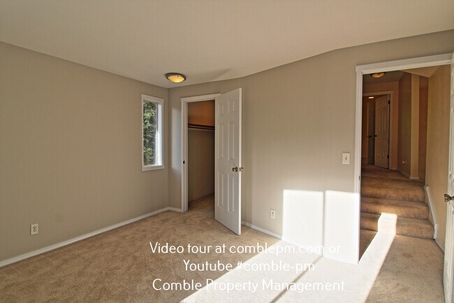 Building Photo - 5275 Highland Dr