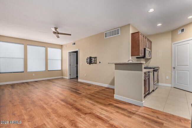 Building Photo - 6900 E Princess Dr