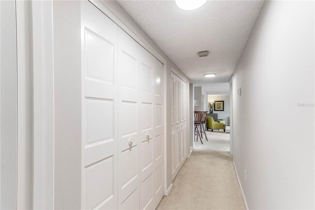 Building Photo - 700 Island Way