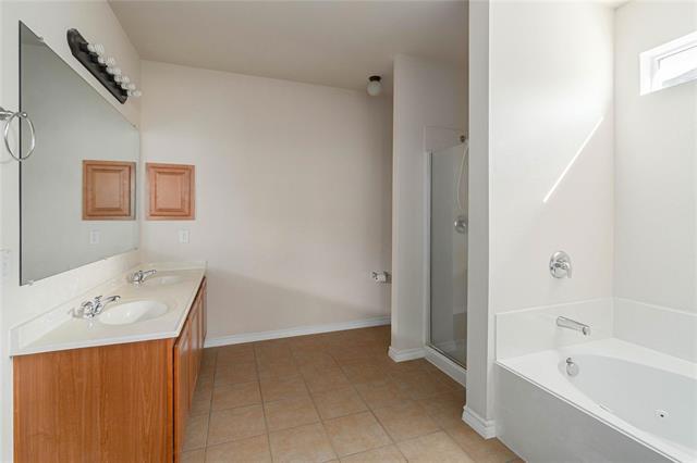 Building Photo - 2812 Cameron Bay Dr