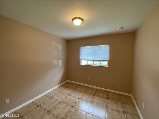 Building Photo - 568 Nimitz Blvd