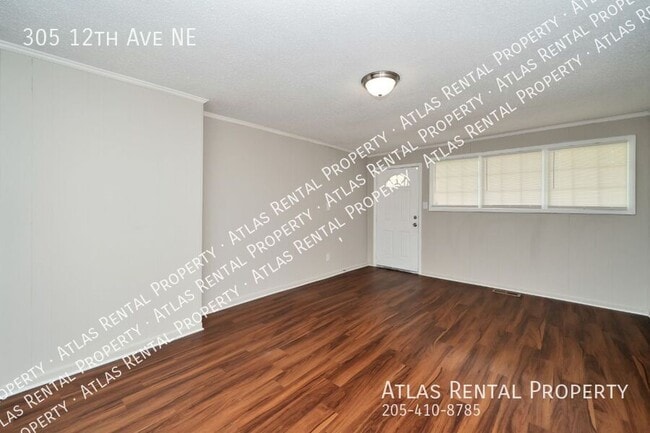Building Photo - 305 12th Ave NE