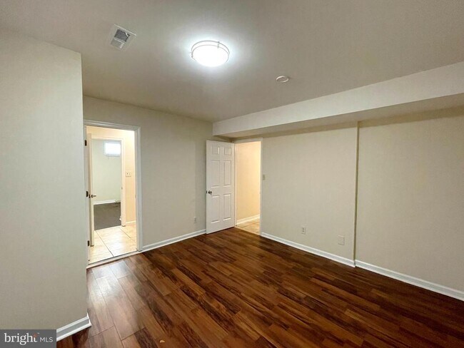 Building Photo - 21632 Great Mills Rd