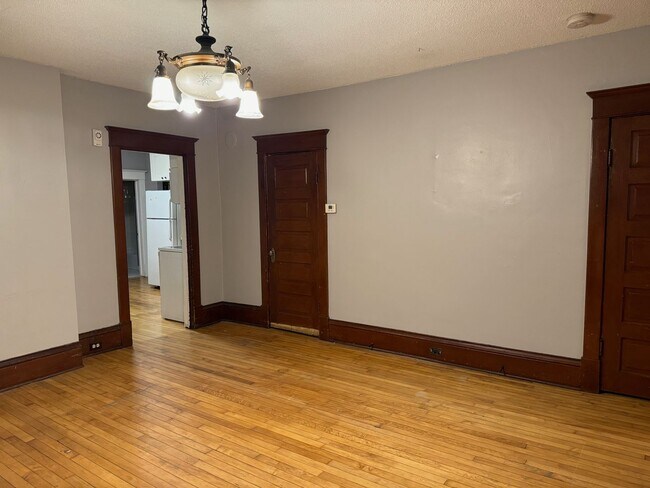 Building Photo - 2630 Grand St NE