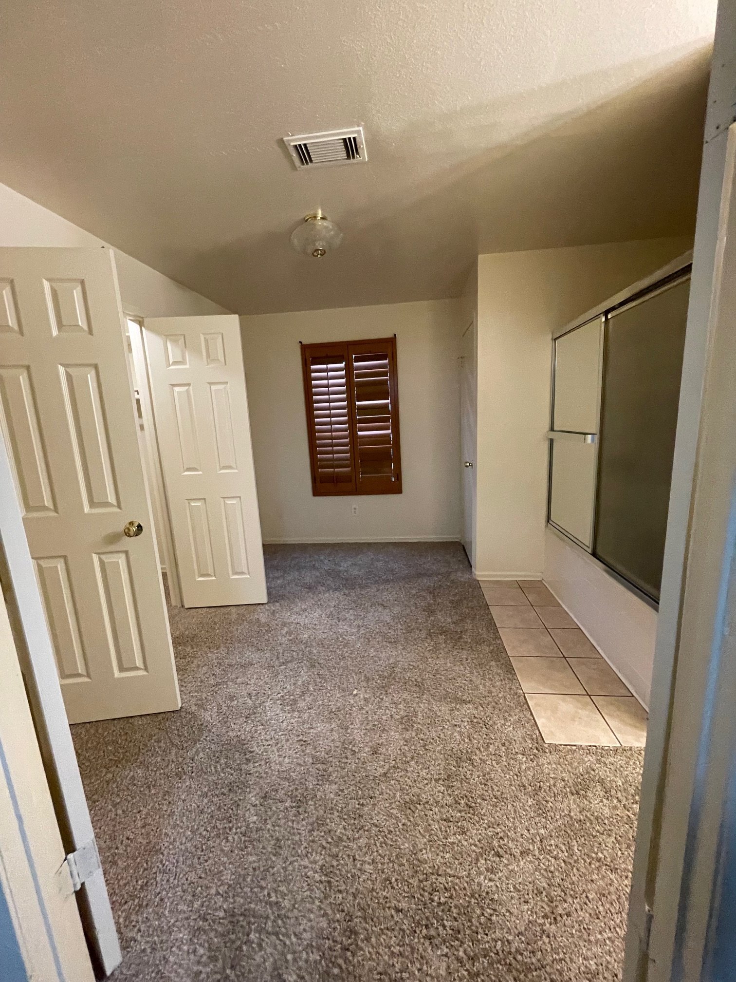 Building Photo - 2627 Old Fort Rd