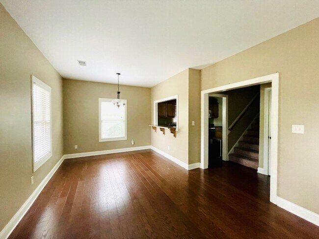 Building Photo - **DOWNTOWN JACKSON** Hub City LIFT Wellnes...