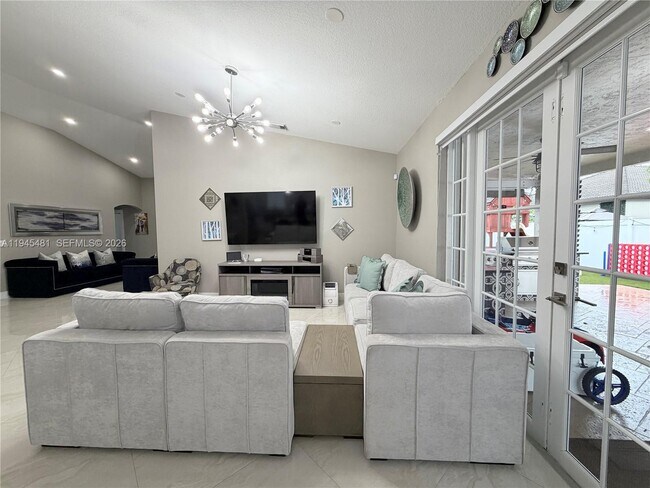 Building Photo - 8737 NW 168th Ln