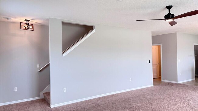Building Photo - 362 Nova Dr