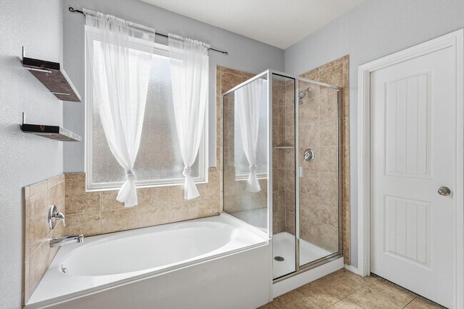 Building Photo - 14344 Artisan Dr