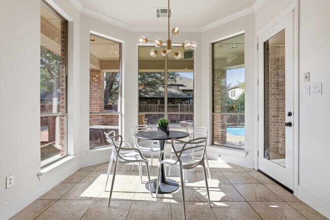 Building Photo - 25707 Pierrmont Ct