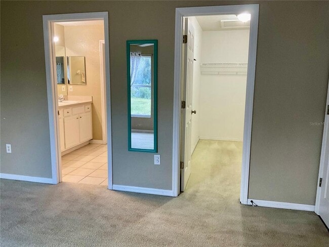 Building Photo - 140 Golf Aire Blvd