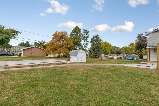 Building Photo - Home For Rent Papillion