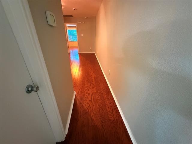 Building Photo - 10155 Summit Run Dr