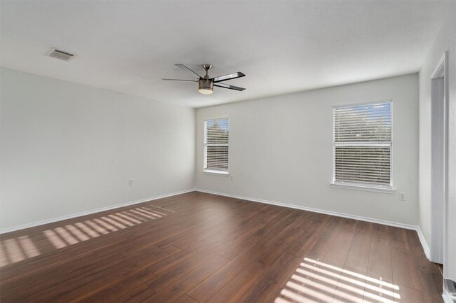 Building Photo - 3516 Sand Dunes Ave