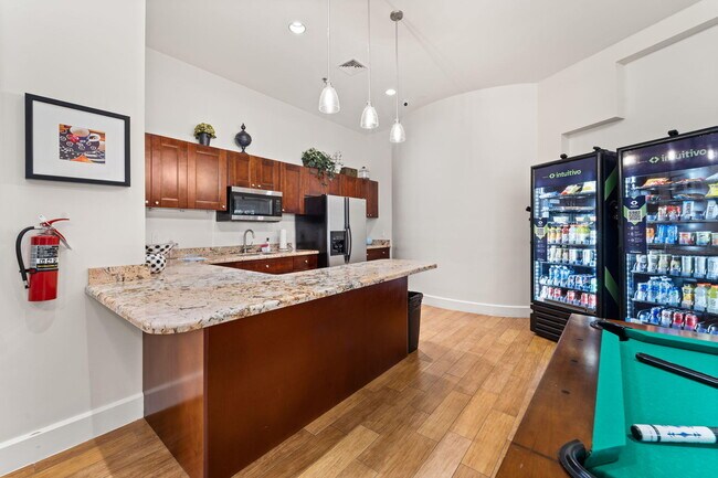 Building Photo - 1830 Radius Dr