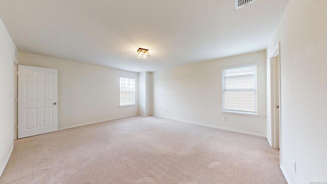 Building Photo - 344 Autumn Rouge