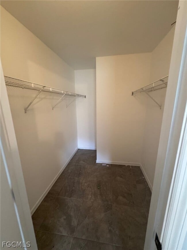 Building Photo - 1063 Peach St