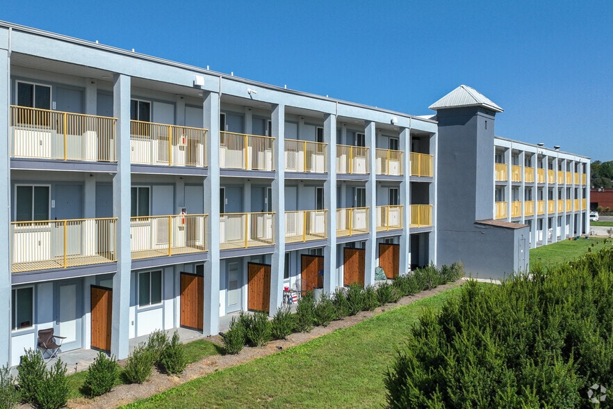 Alternate Photo - The Heights at Gateway Park