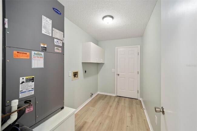 Building Photo - 1613 Cherry Hill Rd