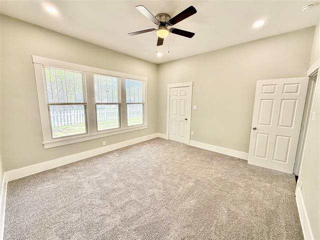 Building Photo - 1201 E Lamar St