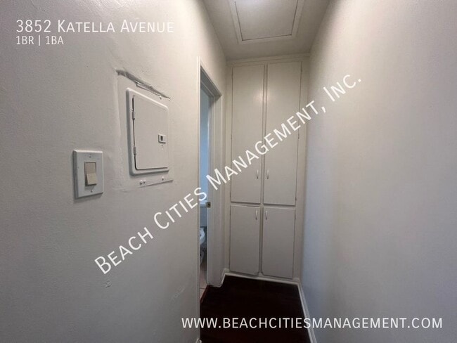 Building Photo - 3852 Katella Ave