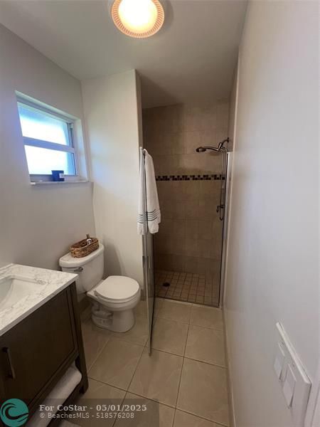 Building Photo - 13813 Geranium Pl