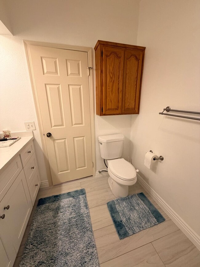 Building Photo - 5875 Friars Rd