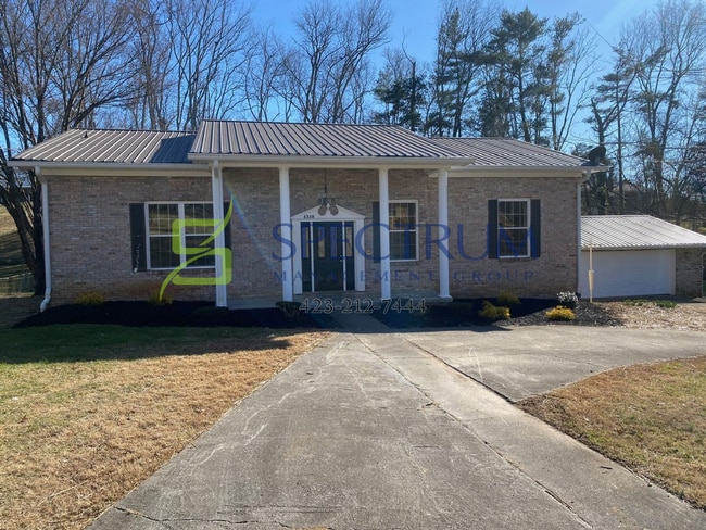Building Photo - 3 Bedroom 2.5 Bath Single Family Home