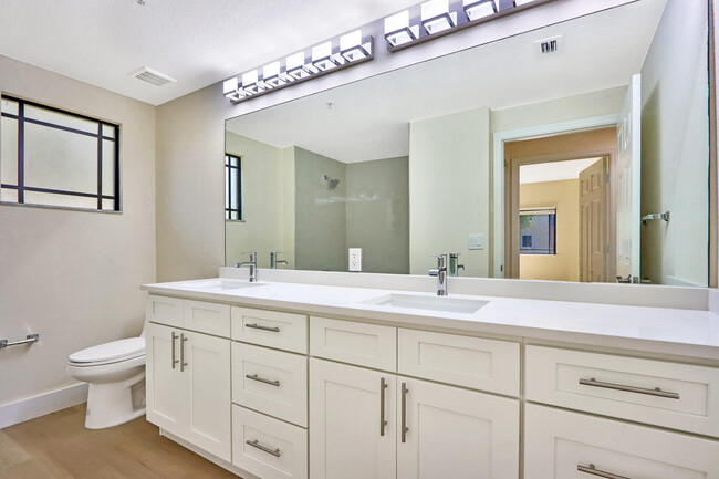 Building Photo - 2724 Anzio Ct