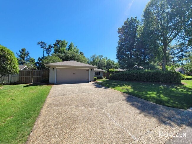 Building Photo - 7112 Key Pointe Dr