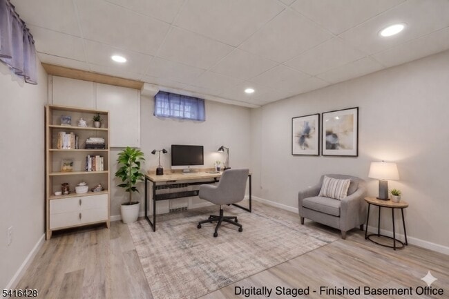 Building Photo - 432 Rosetta Pl