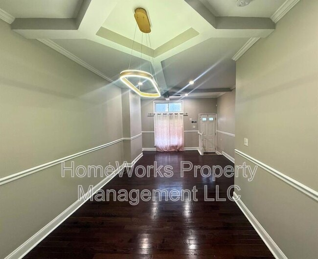 Building Photo - 1243 Washington Blvd