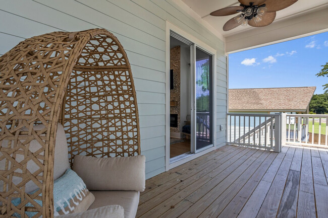 Building Photo - 1472 Georgia Pl