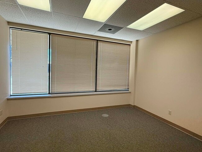 Building Photo - 1411 Pate Plaza Dr