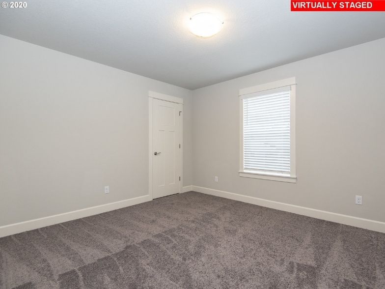 Building Photo - 5321 SE 78th Ave