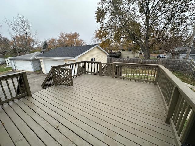 Building Photo - 207 Pacific Dr