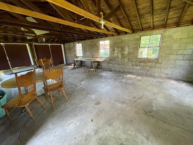 Building Photo - 6132 IL-162