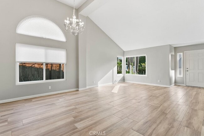 Building Photo - 28645 Via Pasatiempo