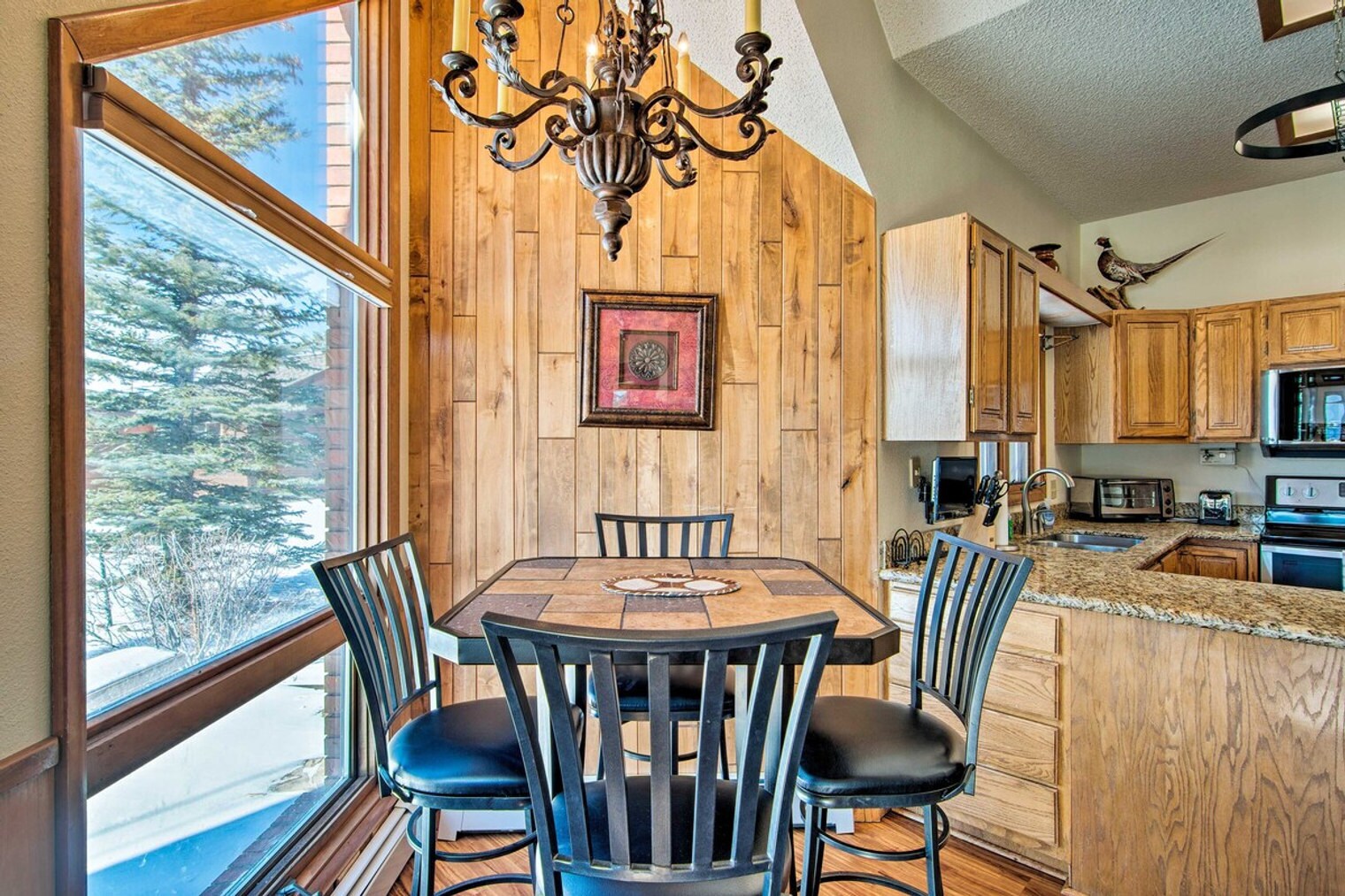 Building Photo - 1740 High Pine Dr