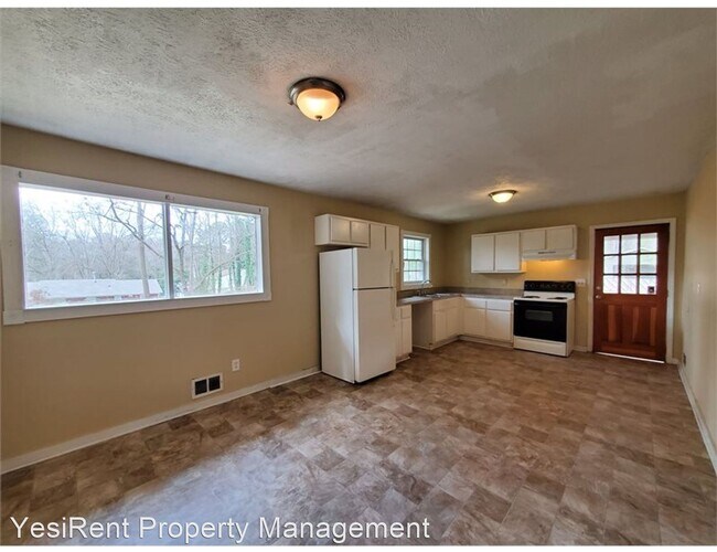 Building Photo - 4 br, 1.5 bath House - 5333 Chantilly Terrace