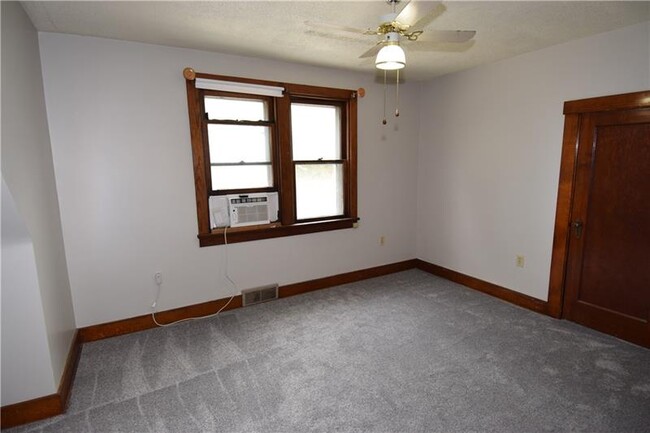 Building Photo - 825 Pine St