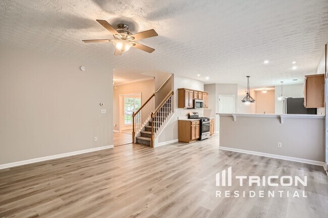 Building Photo - 1593 Great Shoals Cir SE