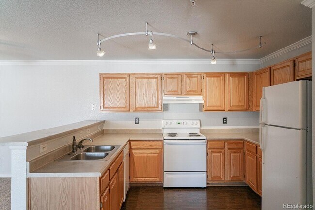 Building Photo - 12158 W Dorado Pl